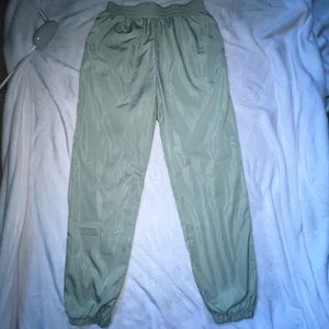 Fashion nova green joggers